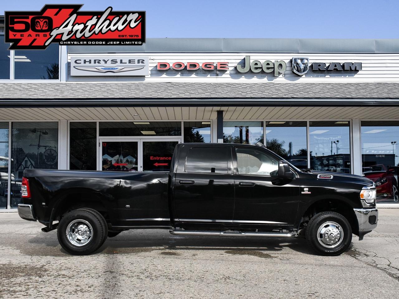 2023 RAM 3500 TRADESMAN CREW CAB 4X4 Photo