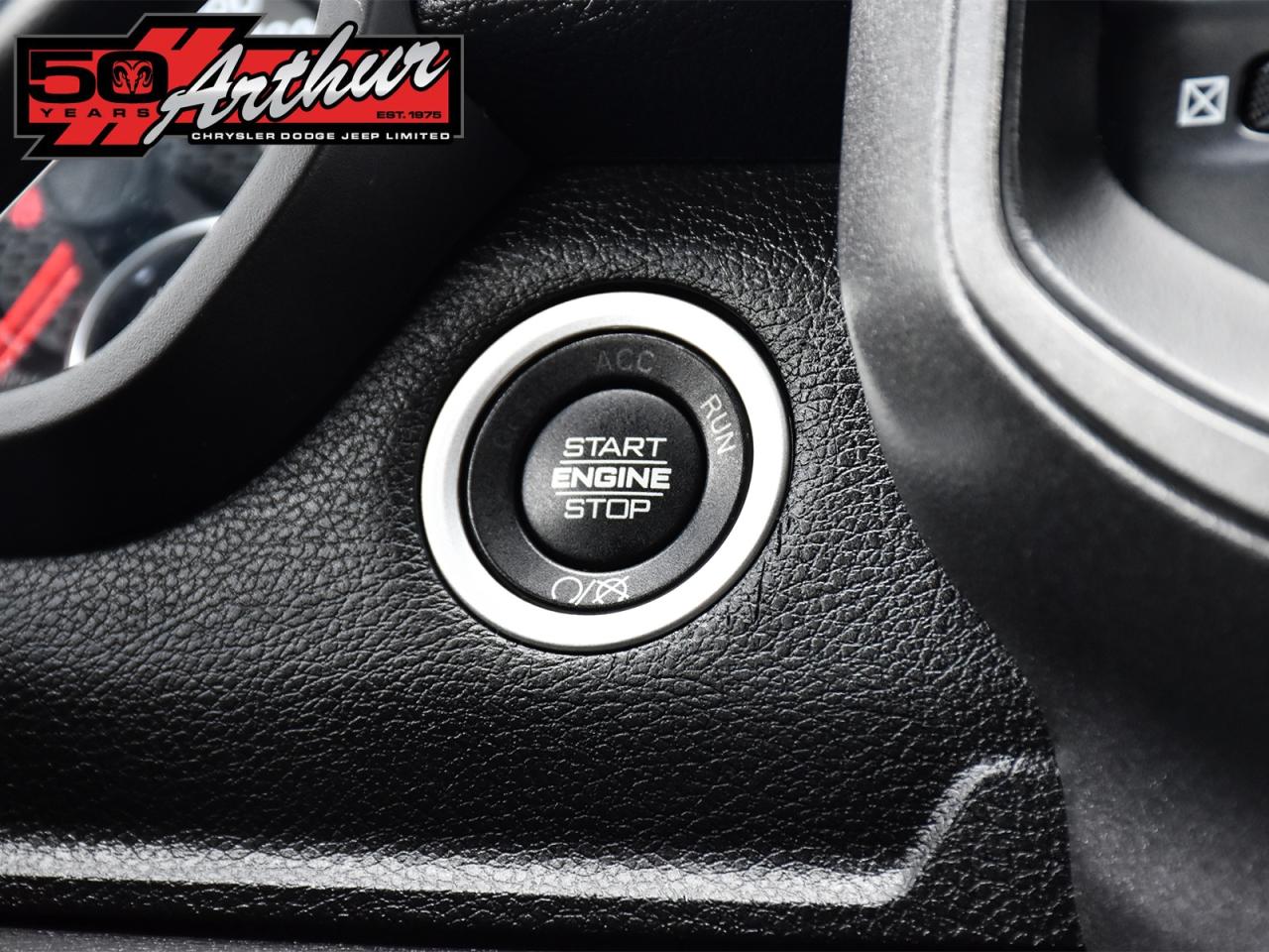 2023 RAM 3500 TRADESMAN CREW CAB 4X4 Photo