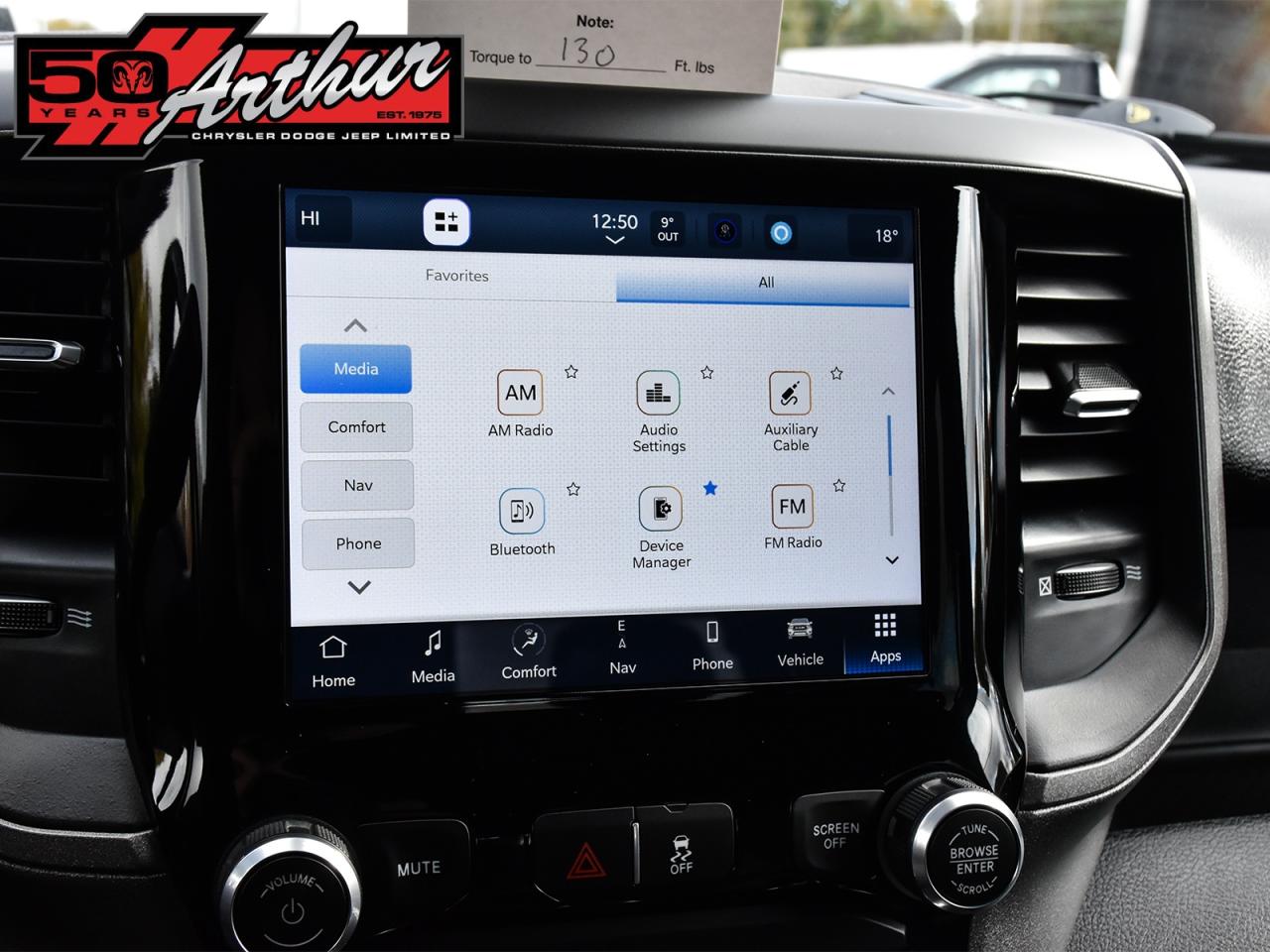 2023 RAM 3500 TRADESMAN CREW CAB 4X4 Photo