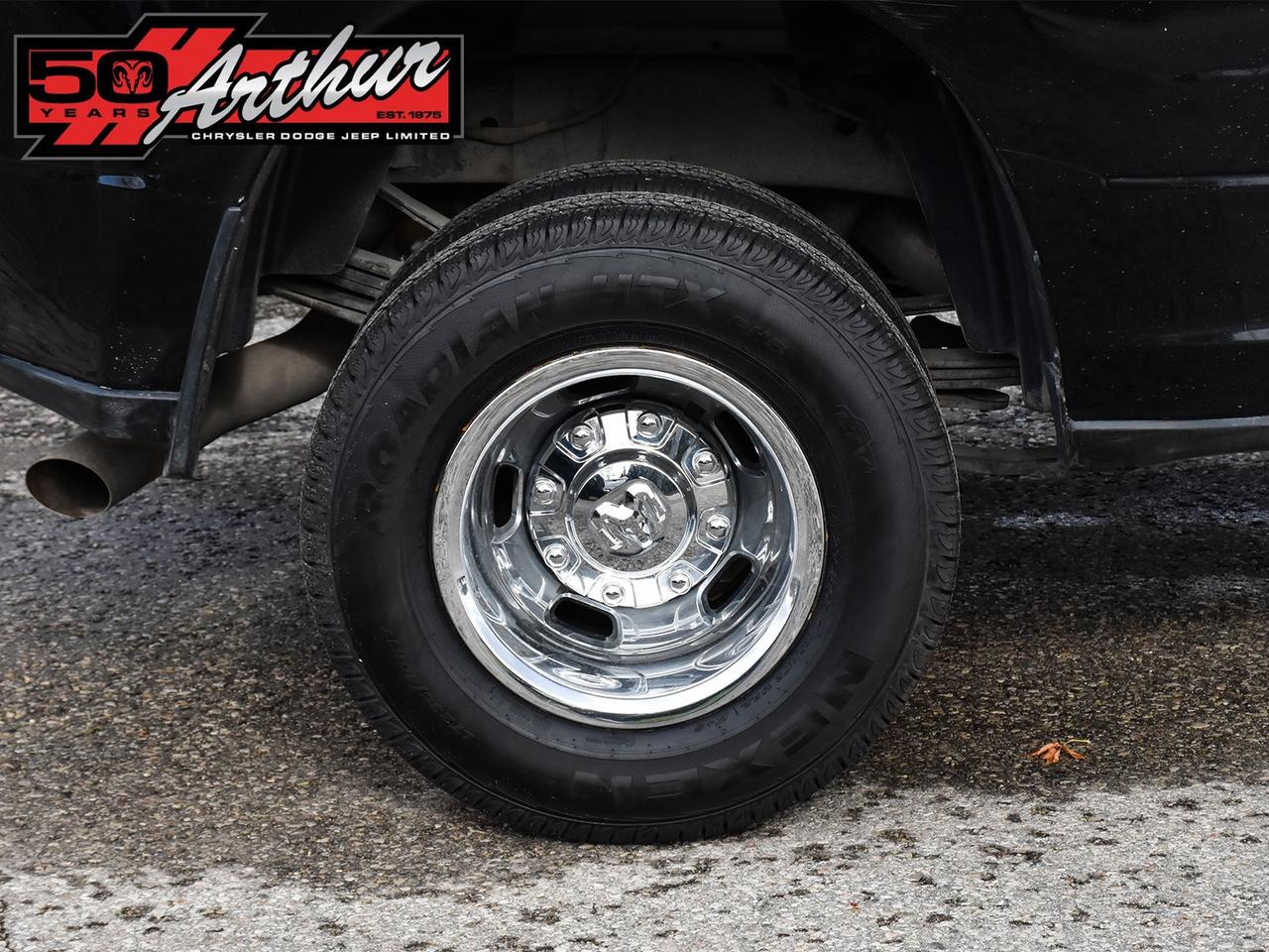 2023 RAM 3500 TRADESMAN CREW CAB 4X4 Photo