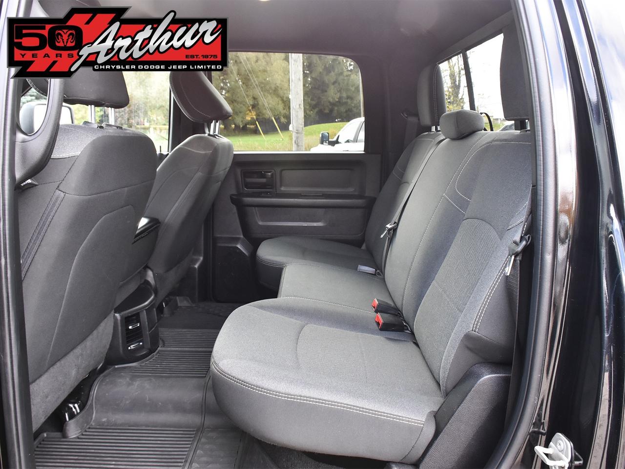 2023 RAM 3500 TRADESMAN CREW CAB 4X4 Photo