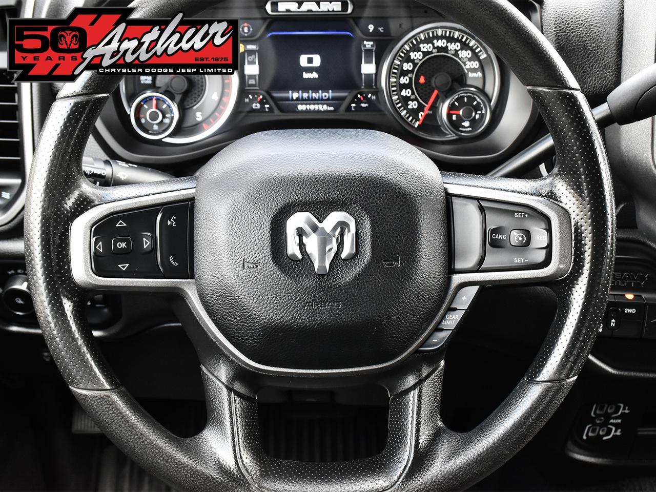 2023 RAM 3500 TRADESMAN CREW CAB 4X4 Photo