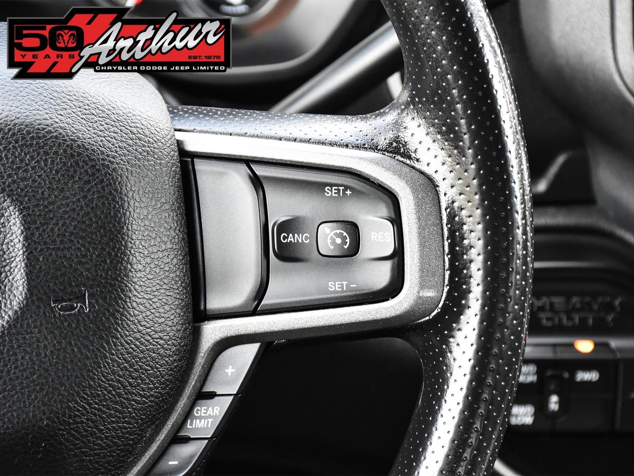 2023 RAM 3500 TRADESMAN CREW CAB 4X4 Photo