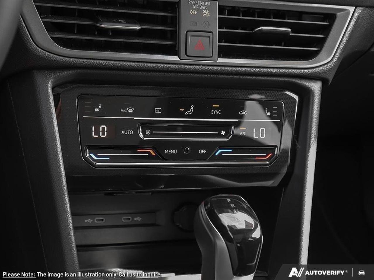 2026 Volkswagen Taos SE Black 4MOTION Photo