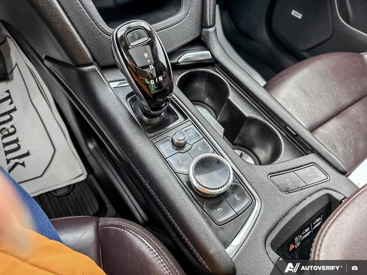 2021 Cadillac XT6 Premium Luxury   LEATHER SEATING, DUAL SUNROOF, AL Photo