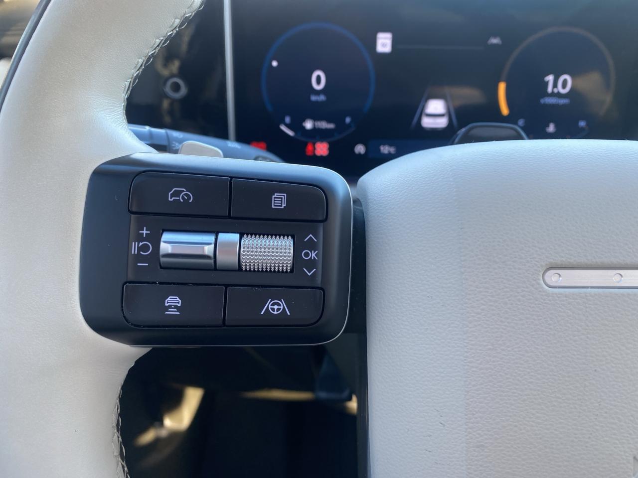 2025 Hyundai Santa Fe ULTIMATE CALIGRAPHY! DEMO! AWD! 2.5T! 4.49%* Photo