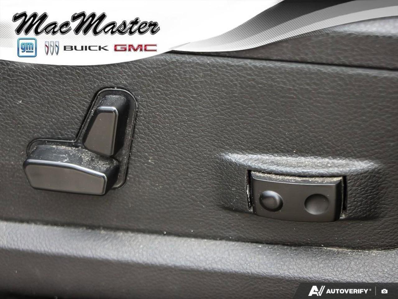 2016 RAM 1500 SLTSLT, CREW, 4X4, ECODIESEL, NAV, HEATED CLOTH, A Photo