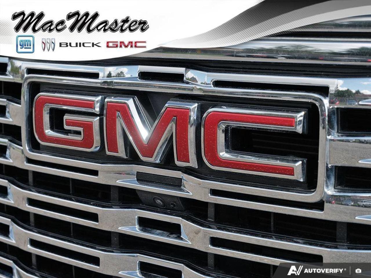 2024 GMC Sierra 1500 DenaliDENALI, CREW, 4X4, 5.3L, NAV, ROOF, 1-OWNER! Photo