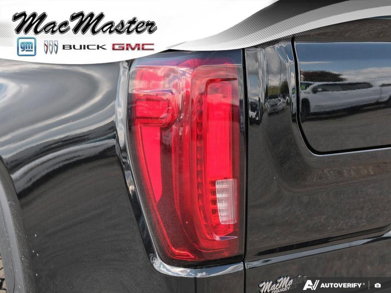 2024 GMC Sierra 1500 DenaliDENALI, CREW, 4X4, 5.3L, NAV, ROOF, 1-OWNER! Photo