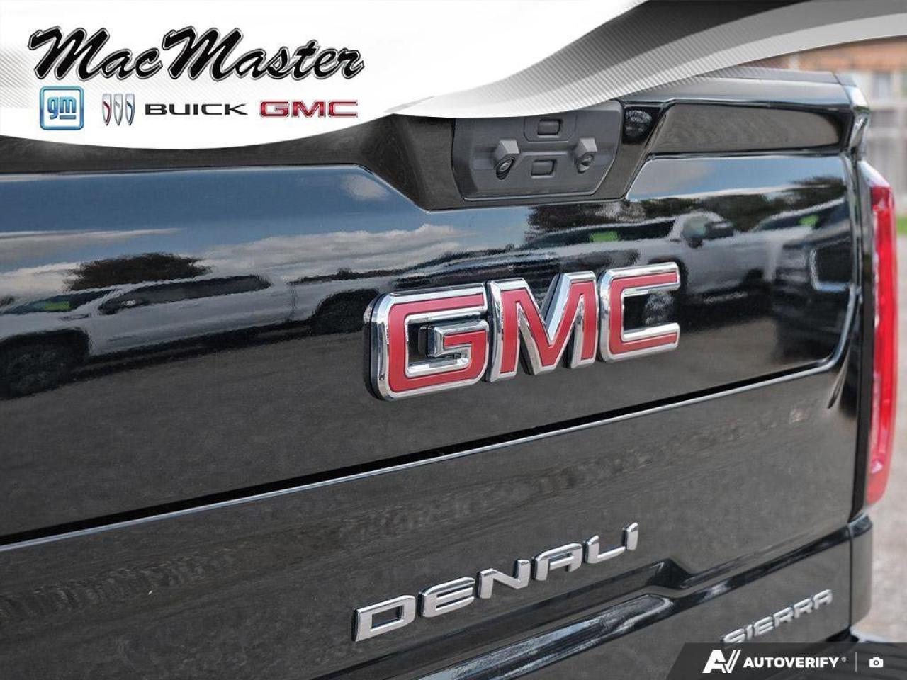 2024 GMC Sierra 1500 DenaliDENALI, CREW, 4X4, 5.3L, NAV, ROOF, 1-OWNER! Photo