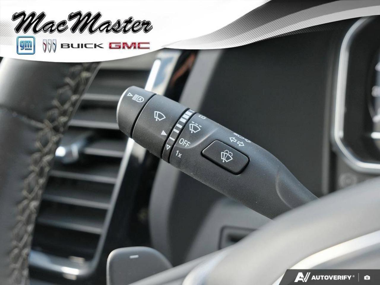 2024 GMC Sierra 1500 DenaliDENALI, CREW, 4X4, 5.3L, NAV, ROOF, 1-OWNER! Photo