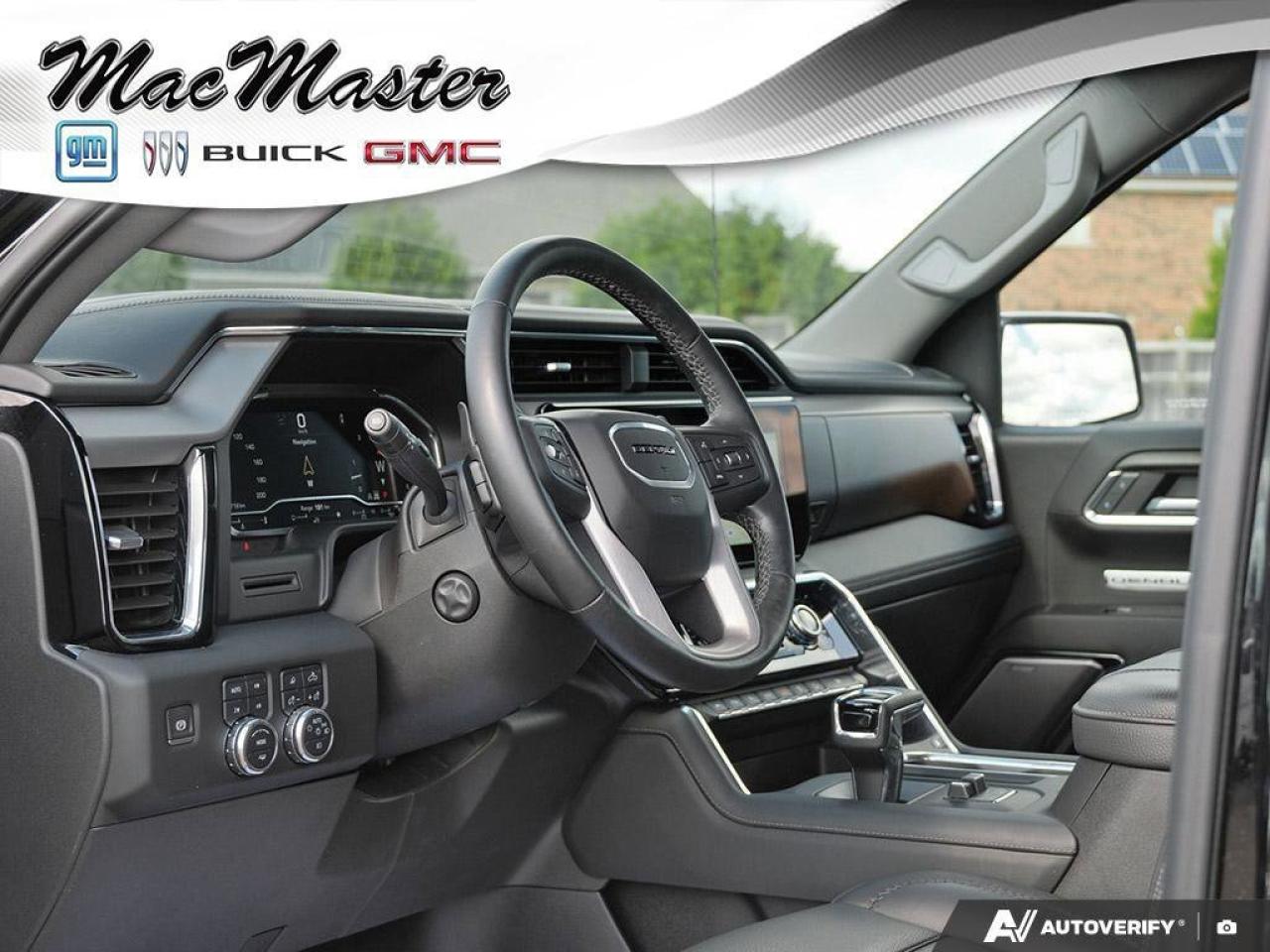 2024 GMC Sierra 1500 DenaliDENALI, CREW, 4X4, 5.3L, NAV, ROOF, 1-OWNER! Photo