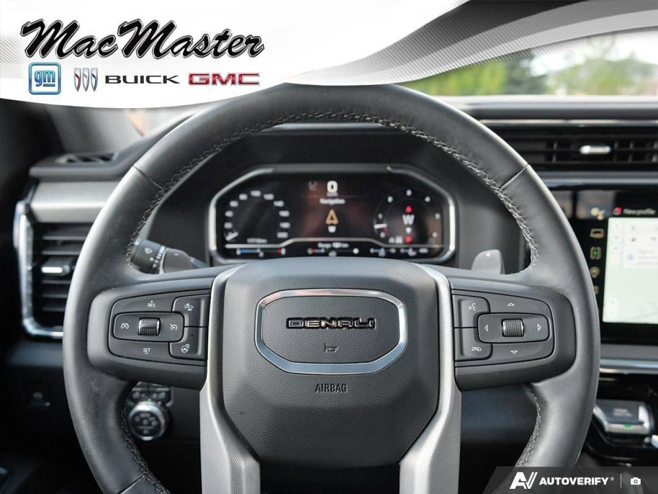 2024 GMC Sierra 1500 DenaliDENALI, CREW, 4X4, 5.3L, NAV, ROOF, 1-OWNER! Photo