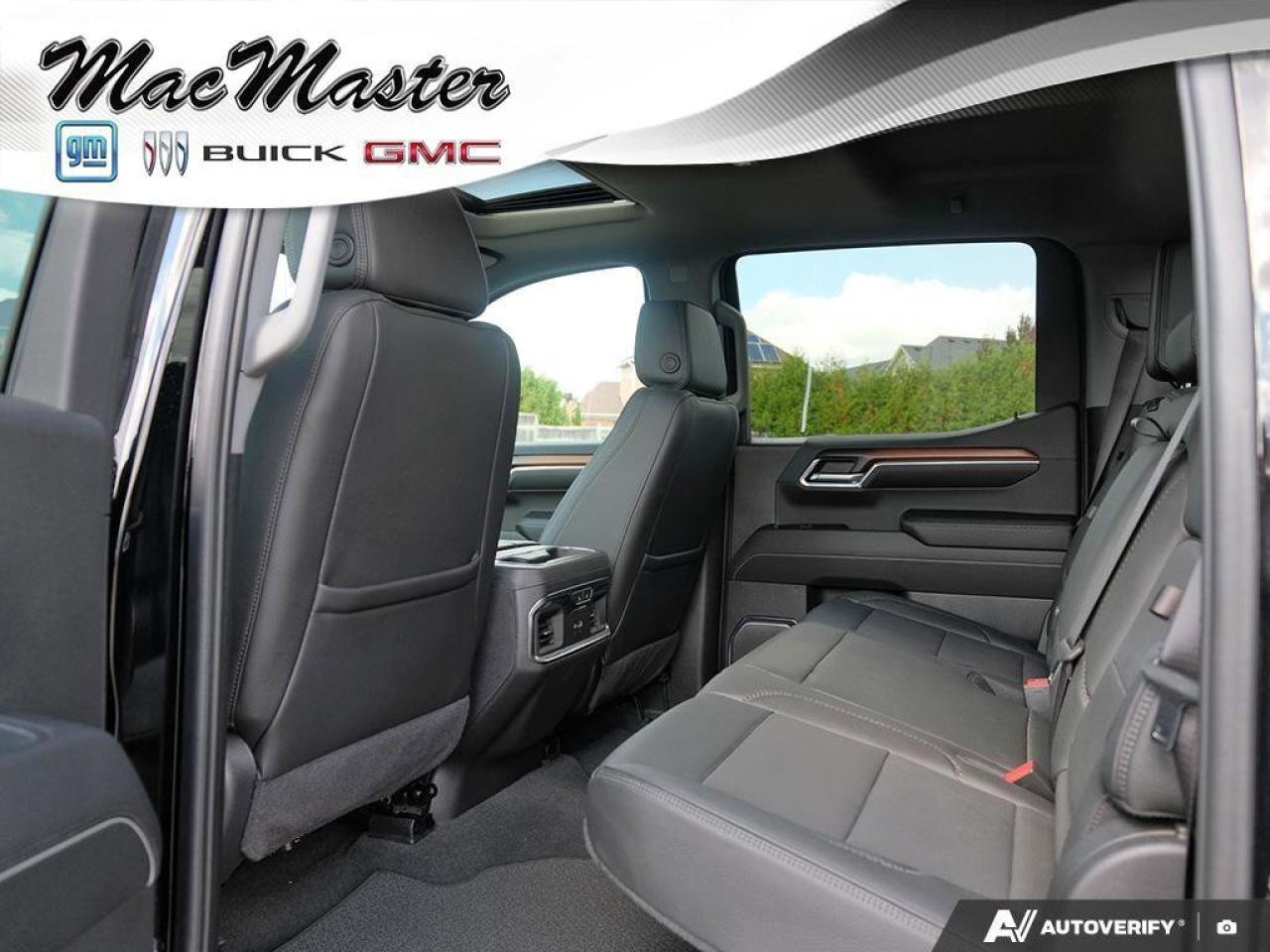 2024 GMC Sierra 1500 DenaliDENALI, CREW, 4X4, 5.3L, NAV, ROOF, 1-OWNER! Photo