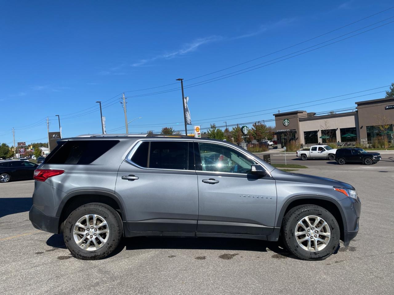 2018 Chevrolet Traverse AWD 4dr LT Cloth w-1LT Photo
