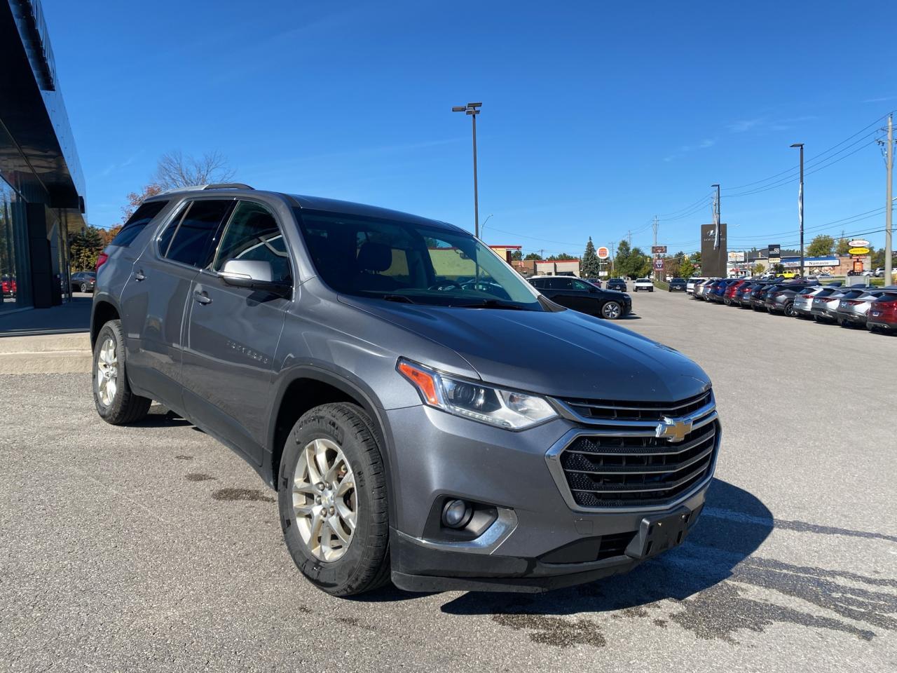 2018 Chevrolet Traverse AWD 4dr LT Cloth w-1LT Photo