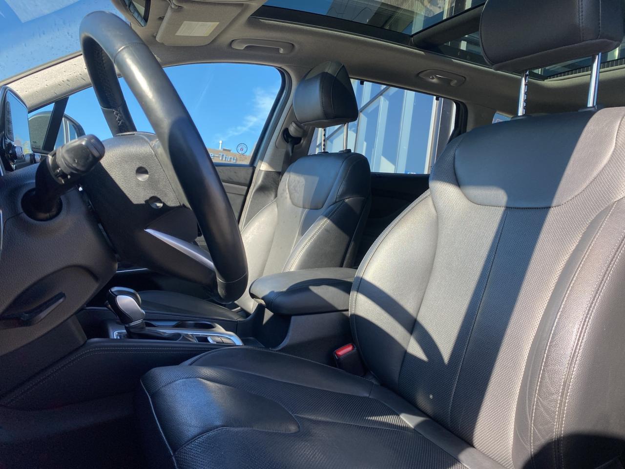 2020 Hyundai Santa Fe 2.0T Ultimate AWD Photo