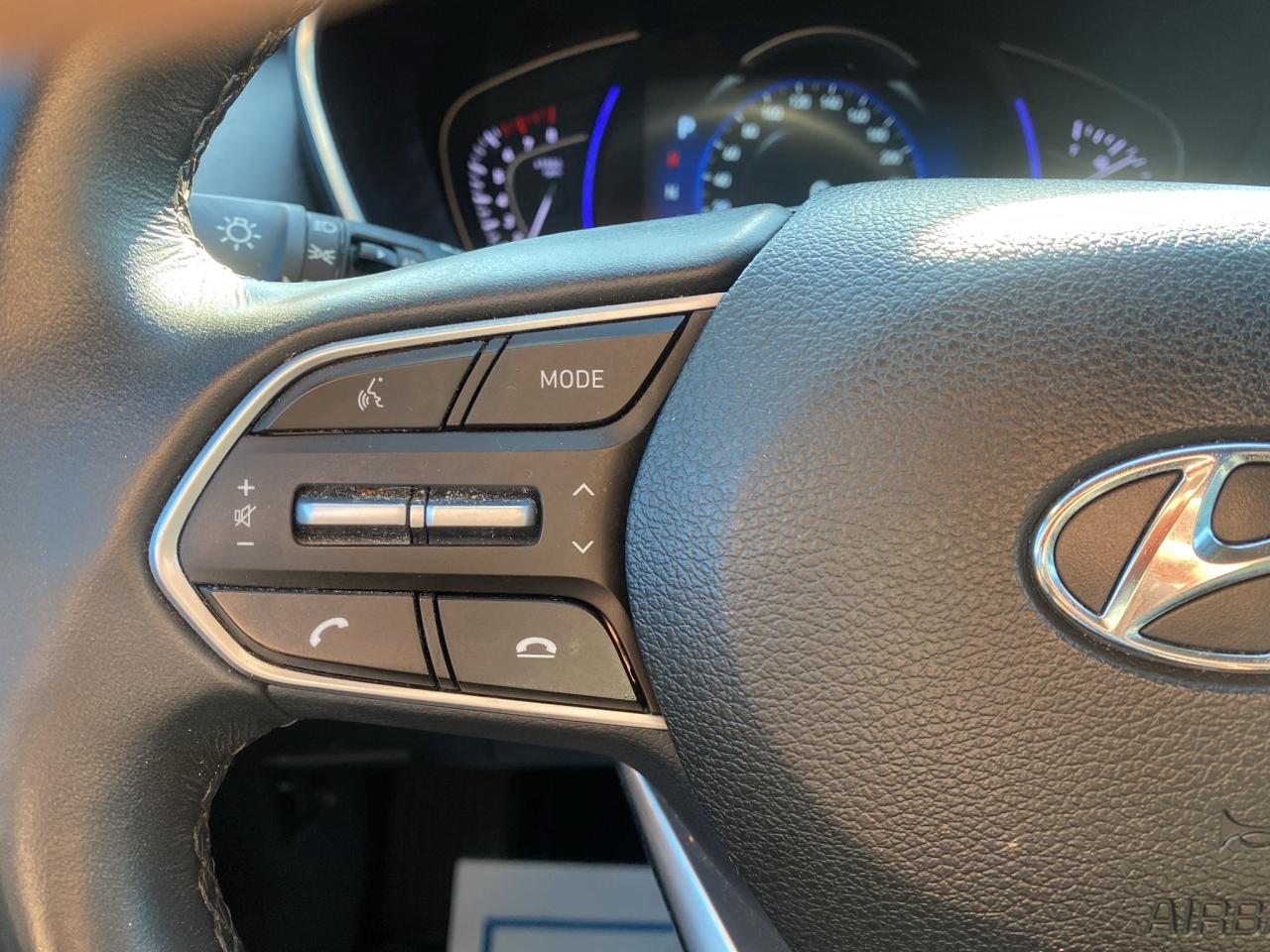 2020 Hyundai Santa Fe 2.0T Ultimate AWD Photo