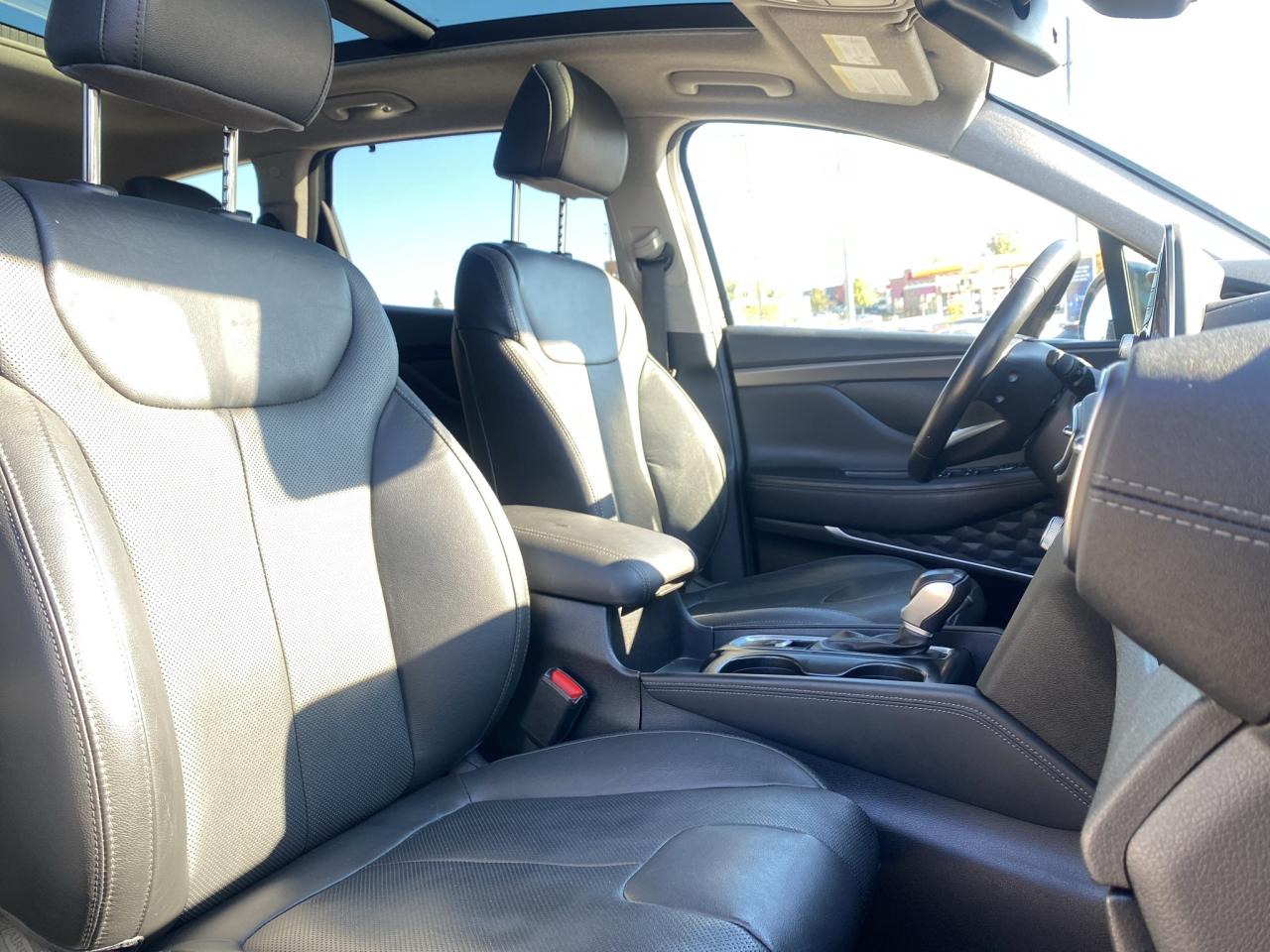 2020 Hyundai Santa Fe 2.0T Ultimate AWD Photo