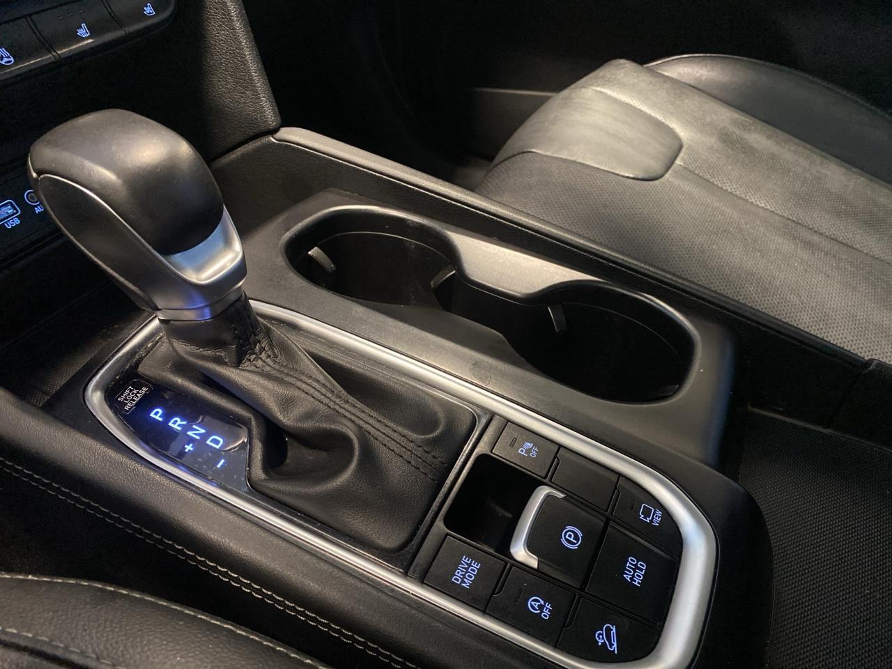 2020 Hyundai Santa Fe 2.0T Ultimate AWD Photo