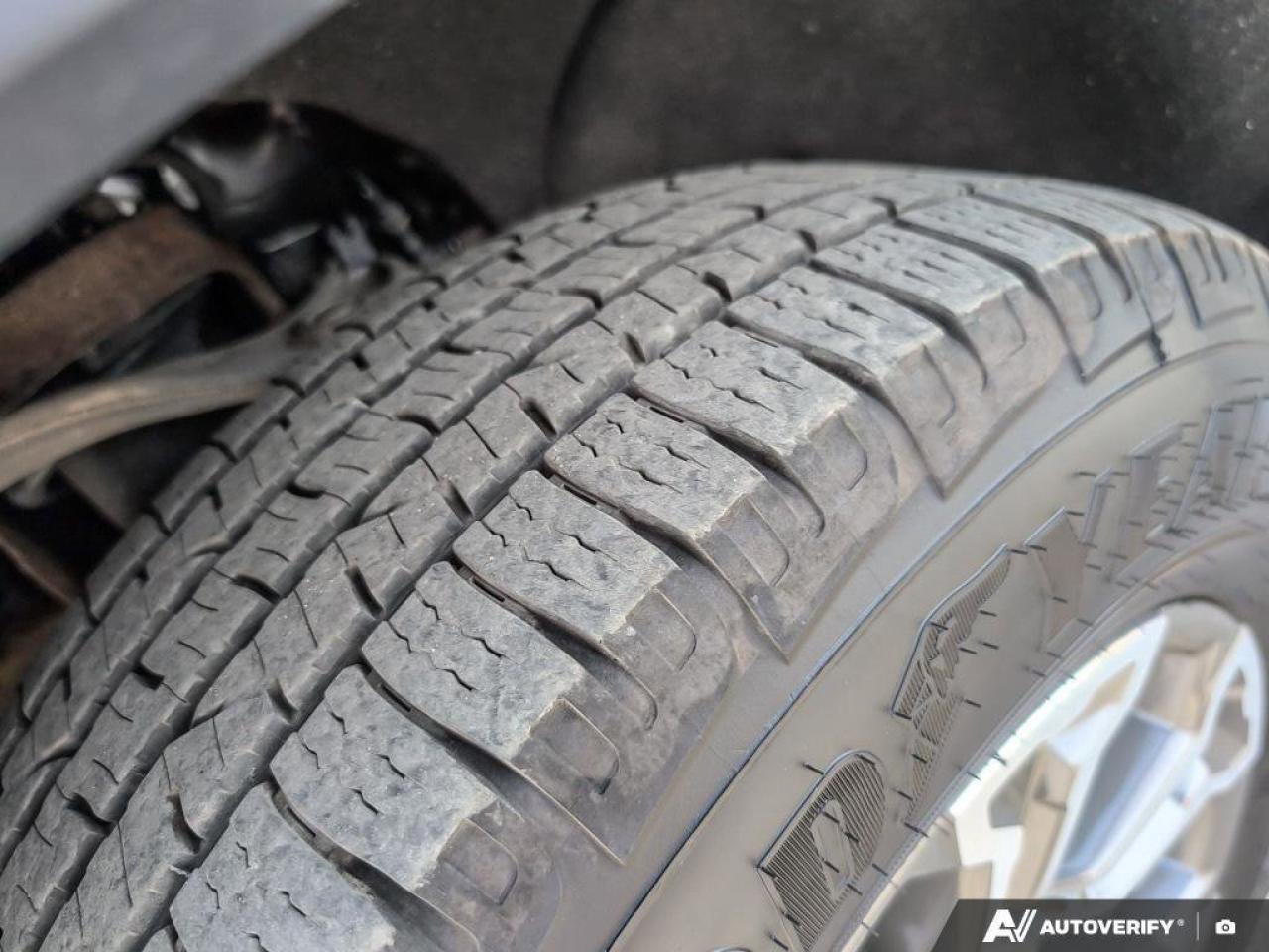 2019 GMC Sierra 1500 SLETrailer Brake Controller   Heated Seats   Remot Photo