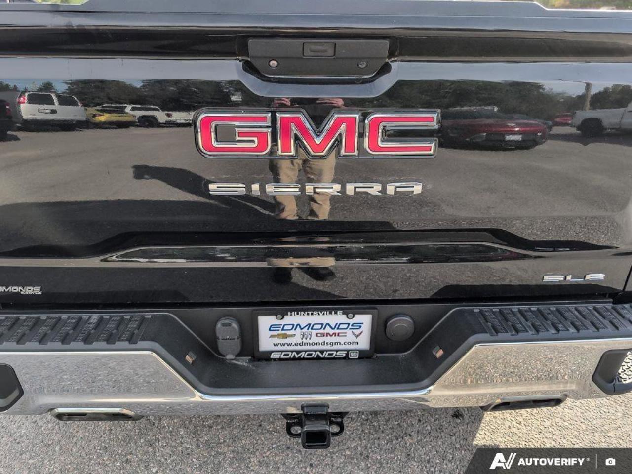 2019 GMC Sierra 1500 SLETrailer Brake Controller   Heated Seats   Remot Photo