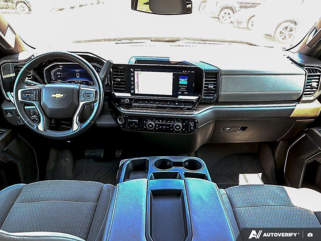 2024 Chevrolet Silverado 1500 LTLT, CREW, 4X4, 5.3L, HEATED CLOTH, 1-OWNER, CLEA Photo