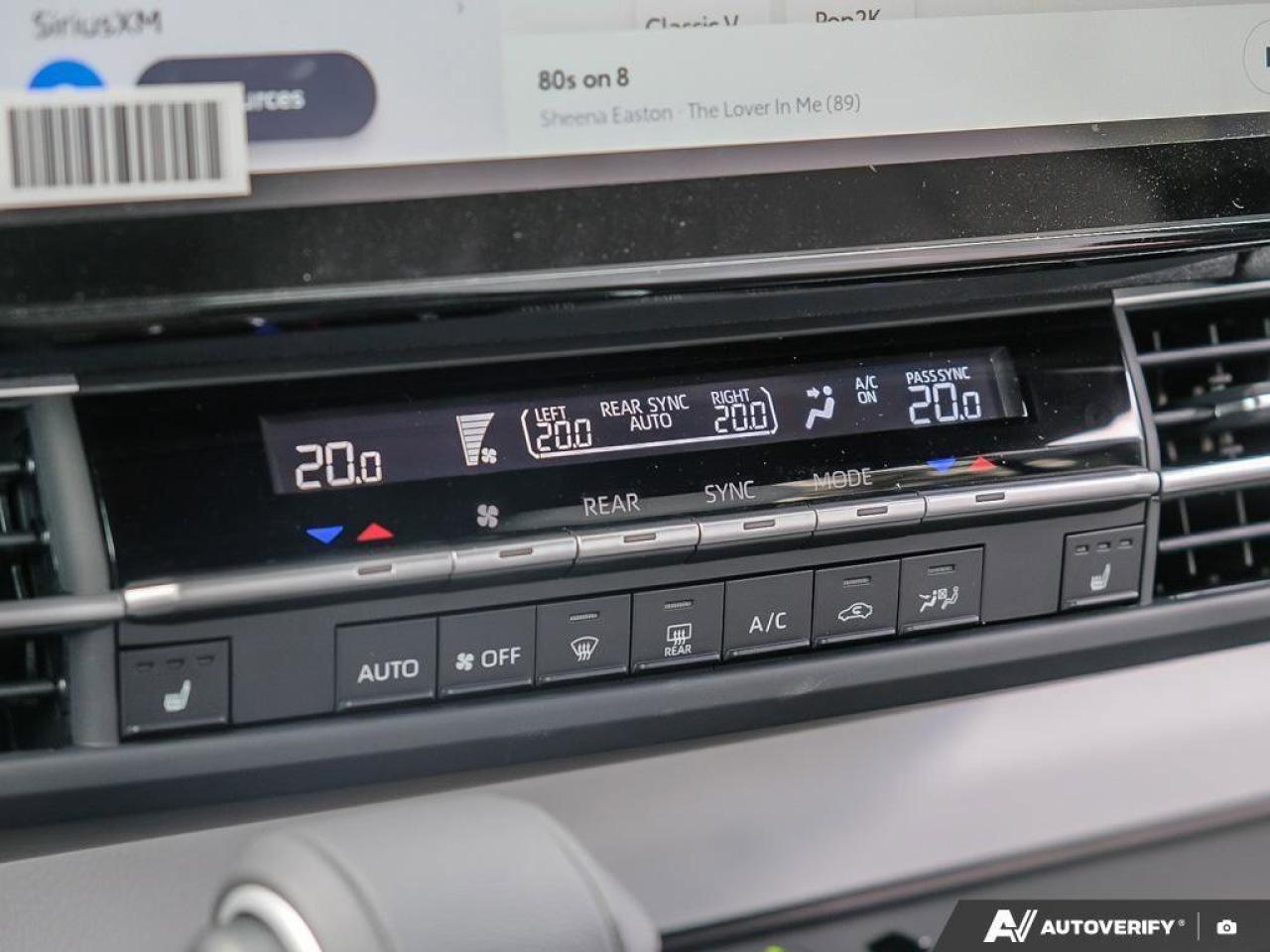 2025 Toyota Sienna XSE 7-PassengerONE-OWNER, ACCIDENT-FREE, HYBRID, A Photo