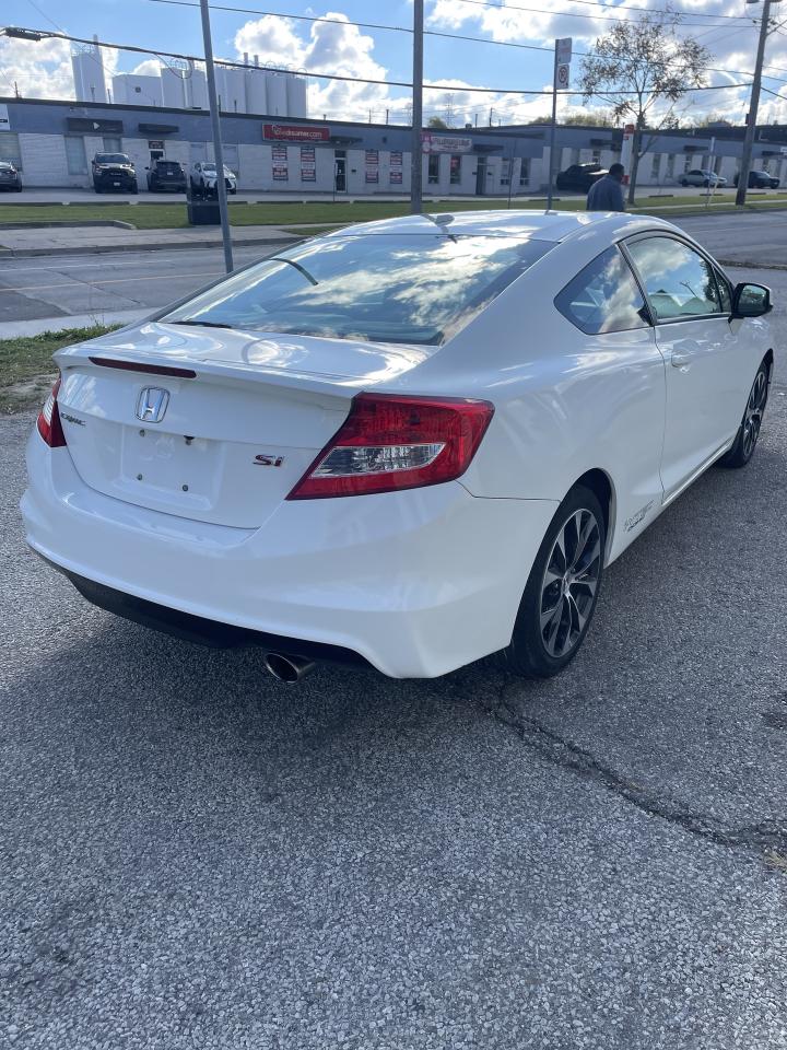 2013 Honda Civic Coupe si  6 speed manual  navigation backup camera Photo3