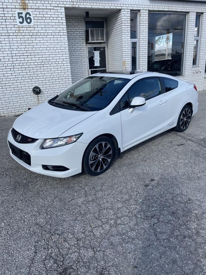 2013 Honda Civic Coupe si  6 speed manual  navigation backup camera Photo4