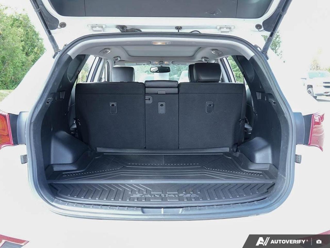 2018 Hyundai Santa Fe Sport LuxuryCERTIFIED AS-TRADED, NAV, BACKUP CAM, SUNROO Photo