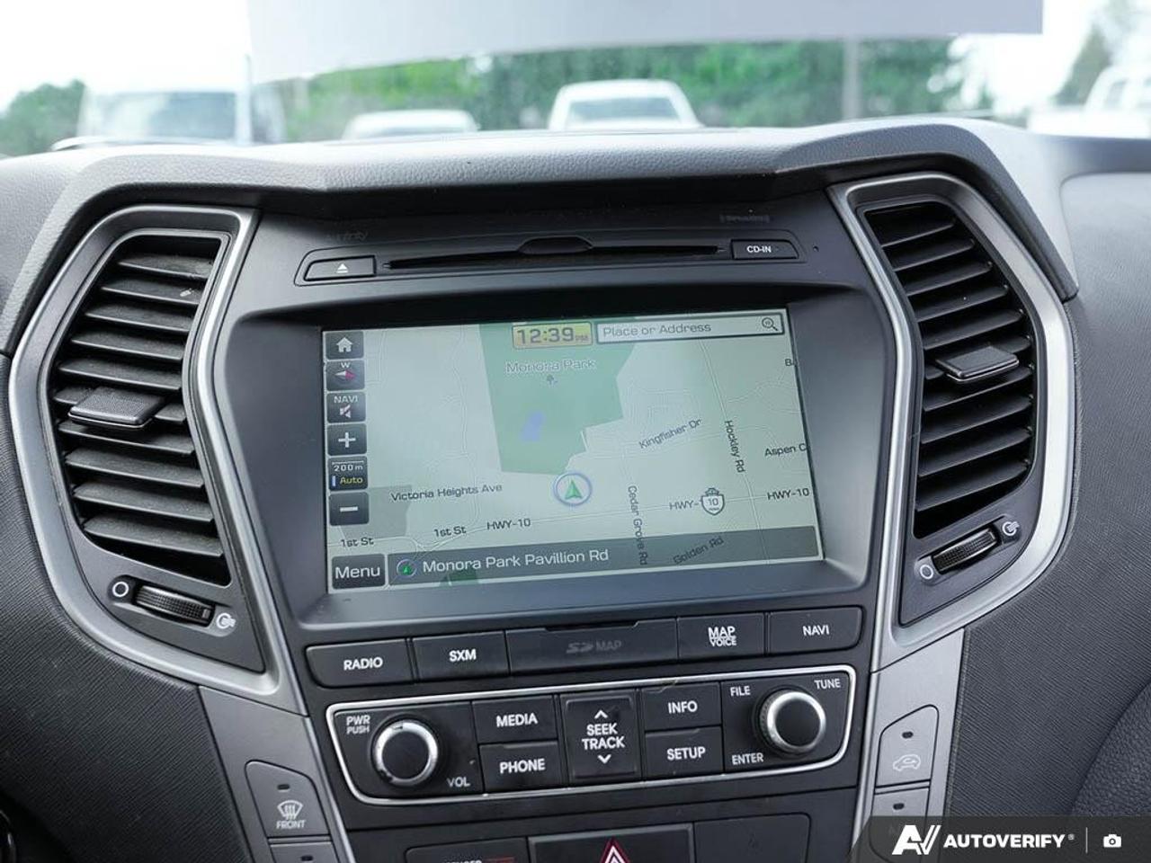 2018 Hyundai Santa Fe Sport LuxuryCERTIFIED AS-TRADED, NAV, BACKUP CAM, SUNROO Photo