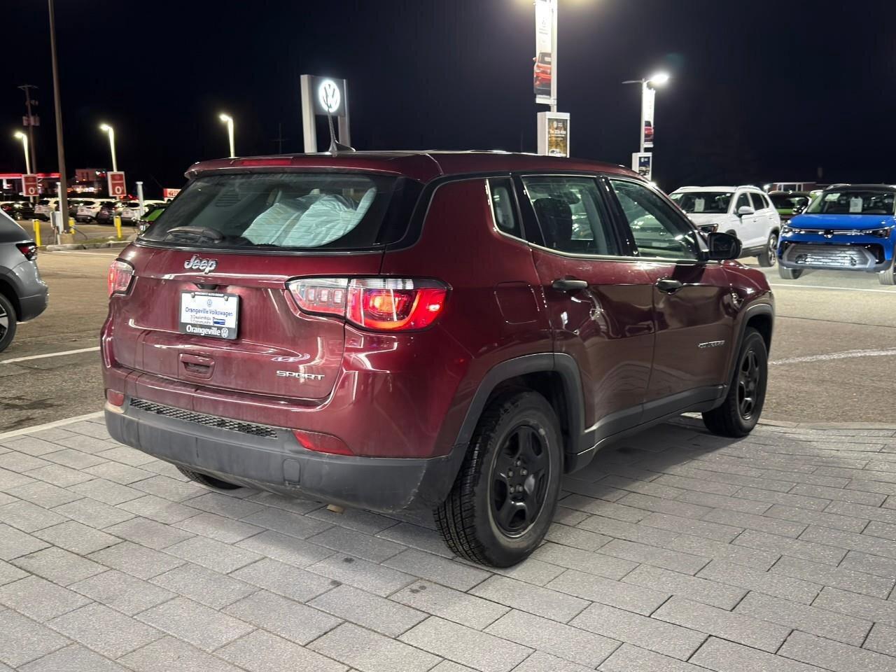 2022 Jeep Compass SportONE-OWNER, ACCIDENT-FREE, FWD, HTD SEATS, APP Photo2