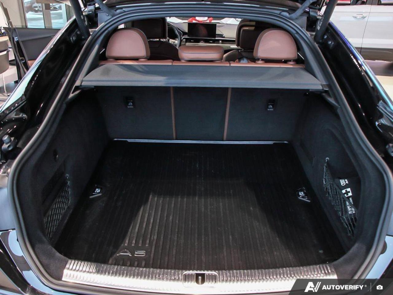 2022 Audi A5 Sportback TechnikACCIDENT-FREE, TWO SETS OF TIRES, AWD, SUNR Photo