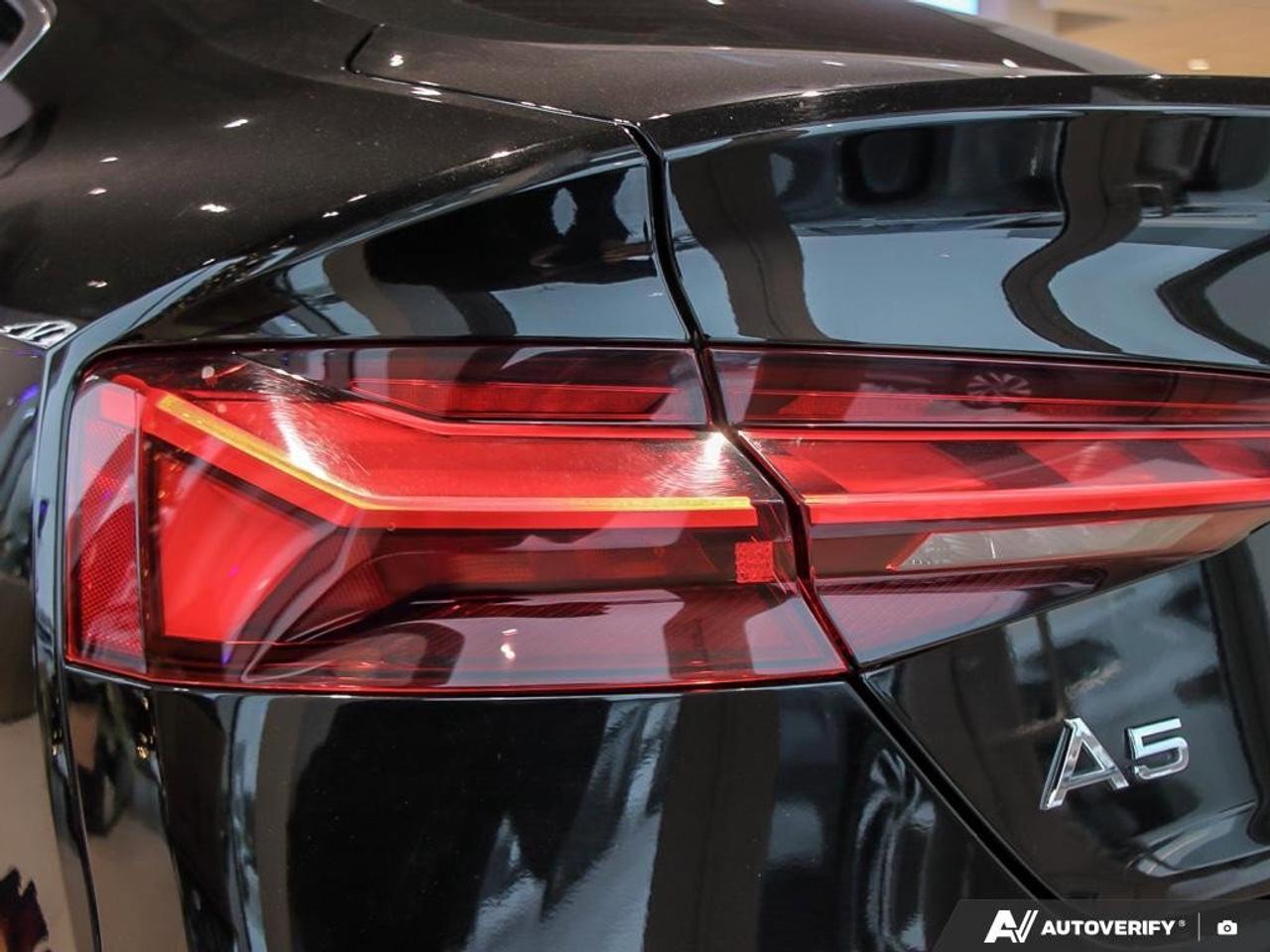 2022 Audi A5 Sportback TechnikACCIDENT-FREE, TWO SETS OF TIRES, AWD, SUNR Photo