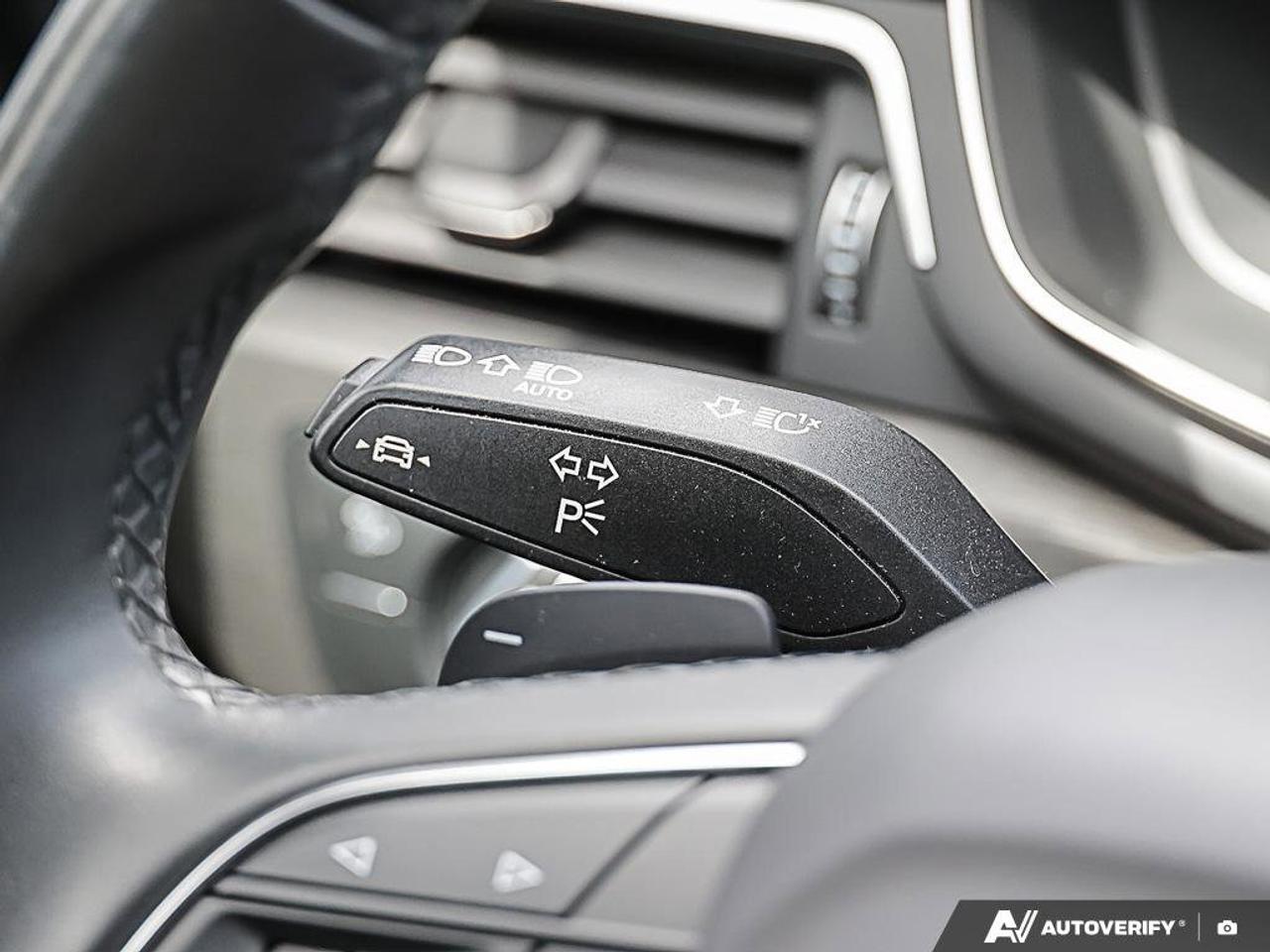 2022 Audi A5 Sportback TechnikACCIDENT-FREE, TWO SETS OF TIRES, AWD, SUNR Photo