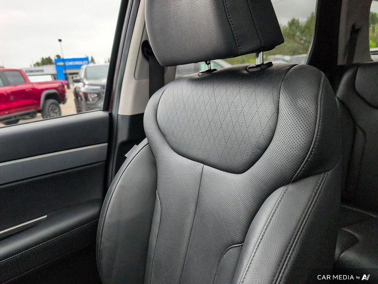 2020 Hyundai PALISADE LuxuryOne Owner   Remote Start   Sunroof   Heated Photo