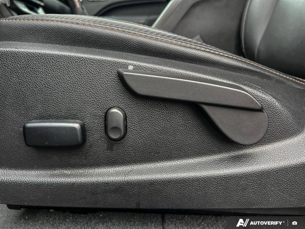 2022 GMC Canyon ONE OWNER   NAV   4WD Photo