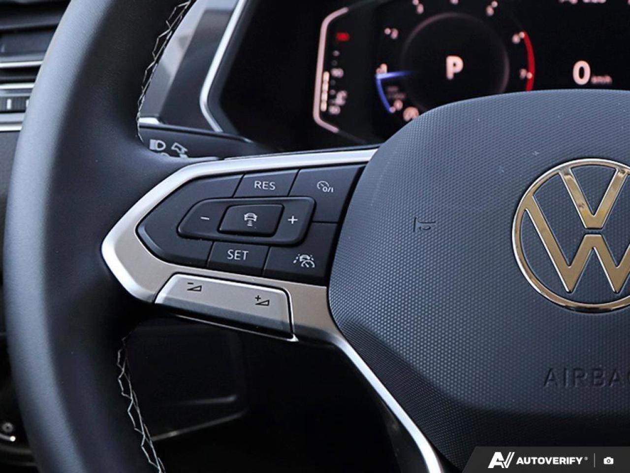 2023 Volkswagen Tiguan ComfortlineONE-OWNER, ACCIDENT-FREE, WIRELESS CARP Photo