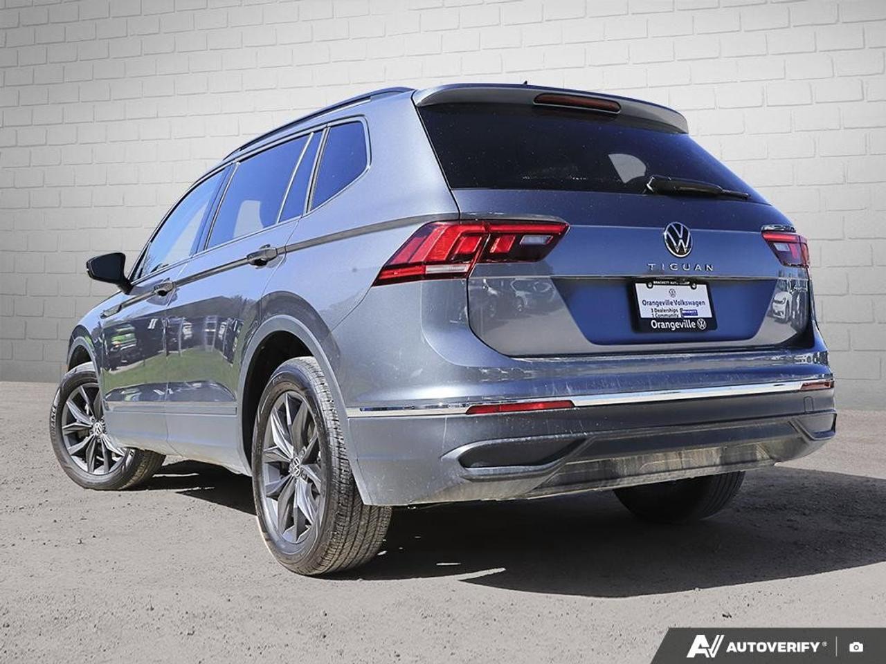 2023 Volkswagen Tiguan ComfortlineONE-OWNER, ACCIDENT-FREE, WIRELESS CARP Photo3