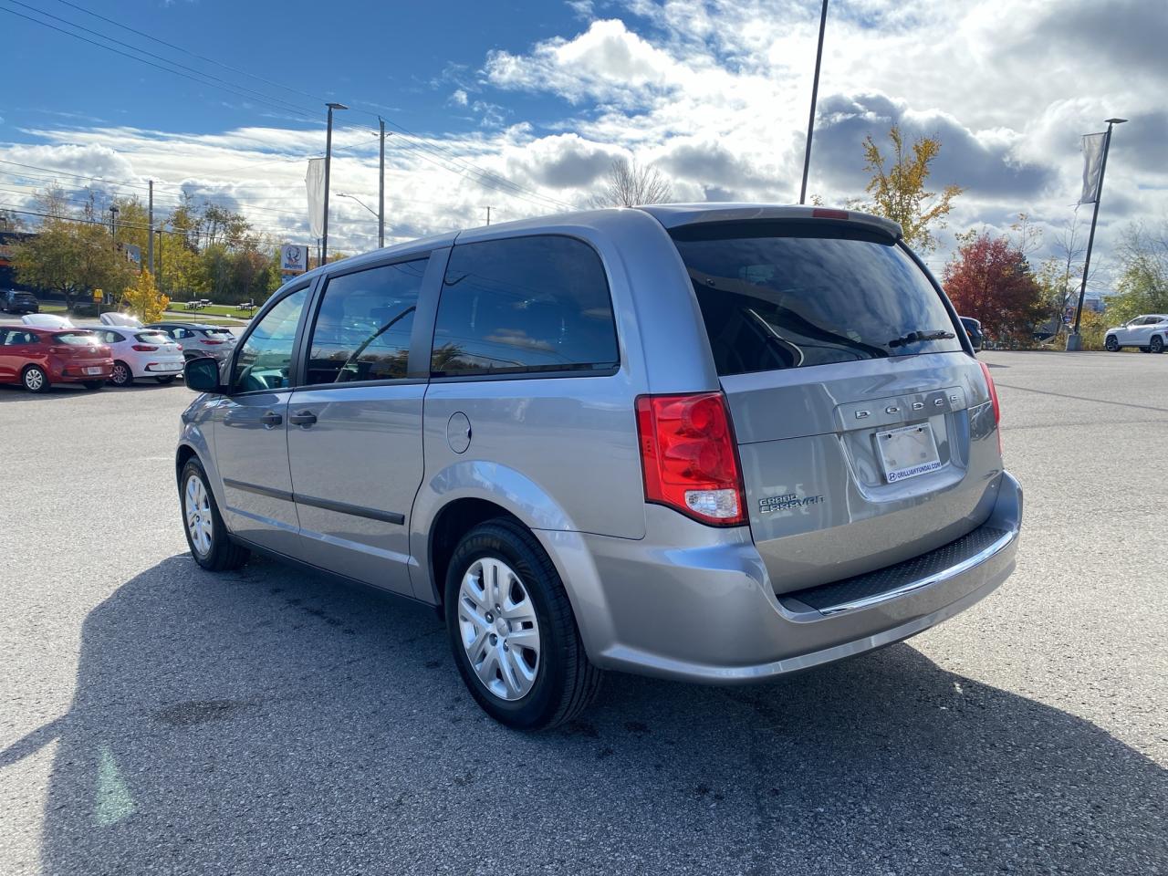 2017 Dodge Grand Caravan FAMILY MOVER! CERTIFIED! FWD! Photo