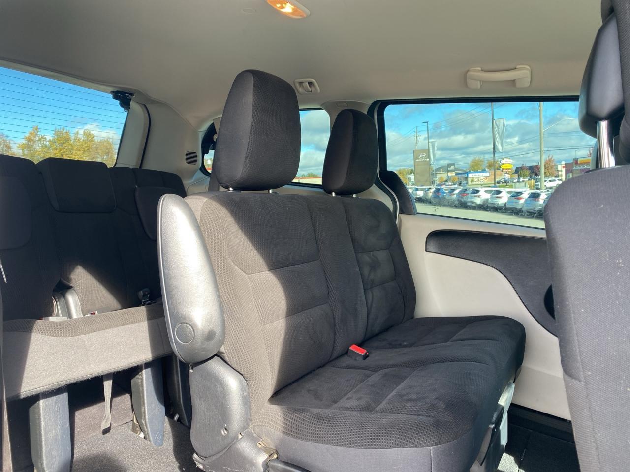 2017 Dodge Grand Caravan FAMILY MOVER! CERTIFIED! FWD! Photo