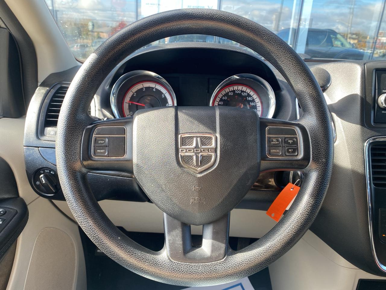 2017 Dodge Grand Caravan FAMILY MOVER! CERTIFIED! FWD! Photo