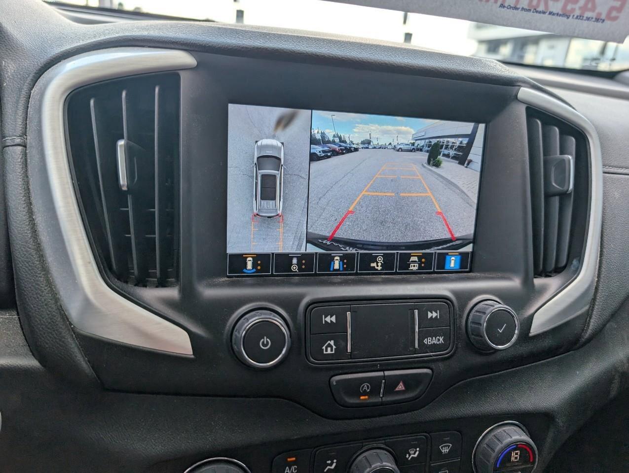 2022 GMC Terrain SLTSLT PRO GRADE, AWD, 1.5T, NAV, 1-OWNER! Photo