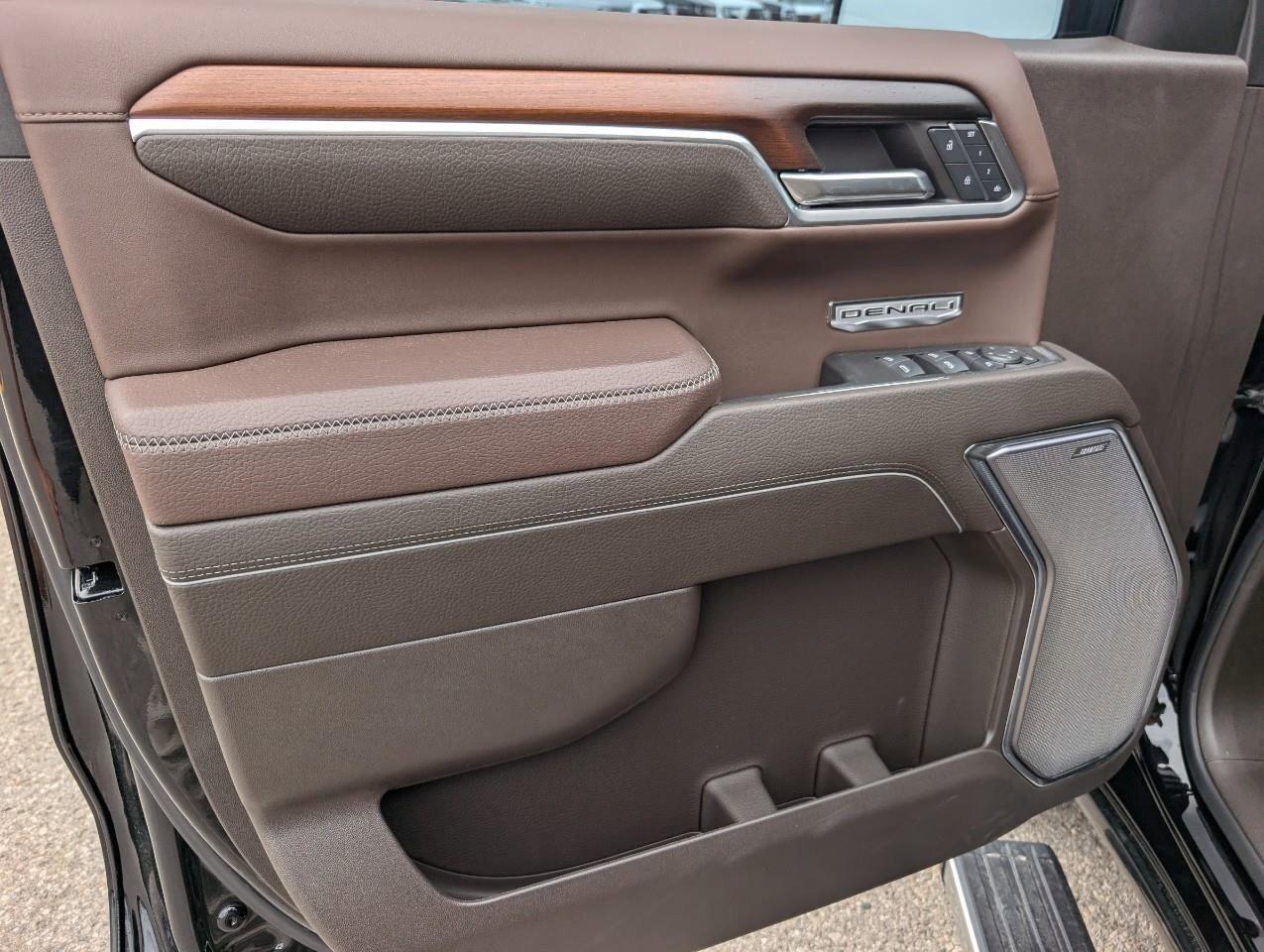 2024 GMC Sierra 1500 DenaliDENALI RESERVE, DURAMAX, 4X4, NAV, ROOF, 1-O Photo