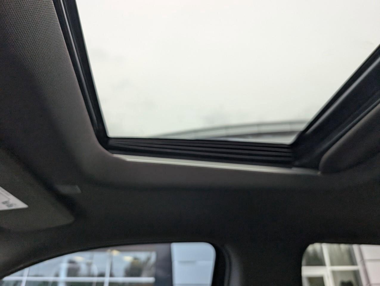 2024 GMC Sierra 1500 DenaliDENALI RESERVE, DURAMAX, 4X4, NAV, ROOF, 1-O Photo