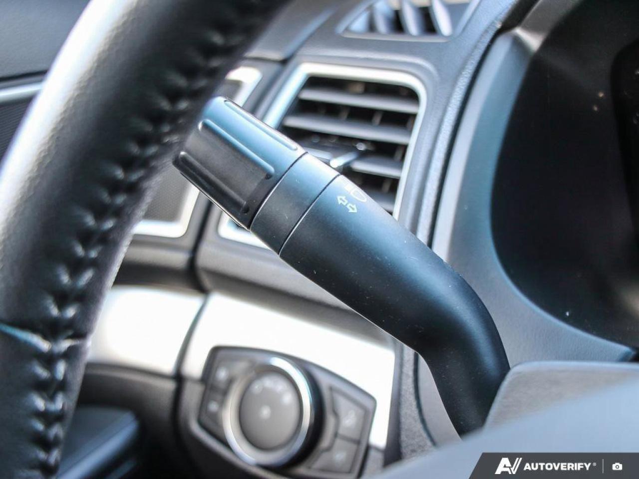 2017 Ford Explorer XLTAS-TRADED, ACCIDENT FREE, SUNROOF, HTD SEATS, L Photo