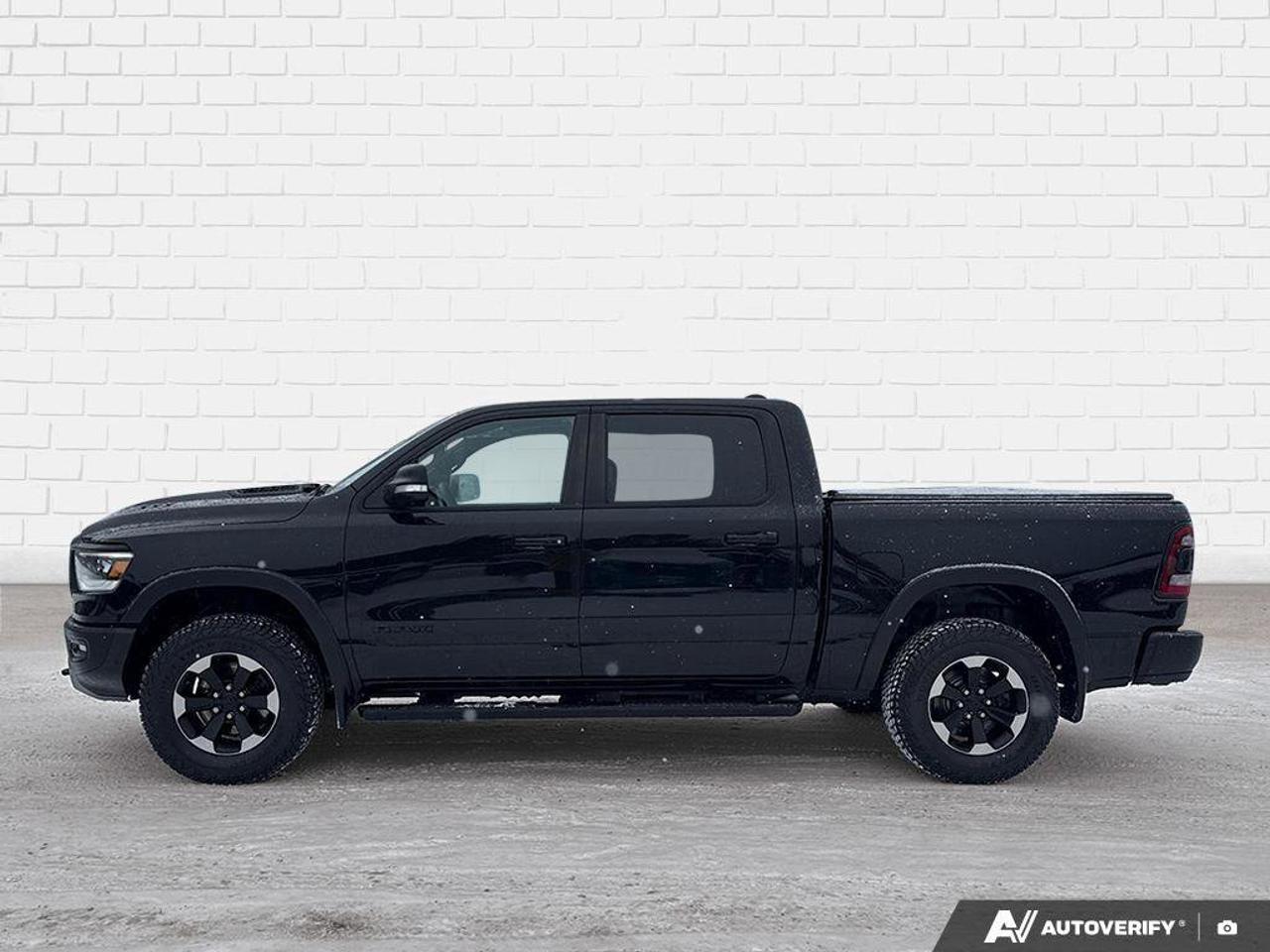 2019 RAM 1500 Rebel   SPRAY IN BEDLINER, TONNEAU COVER, RUNNING Photo