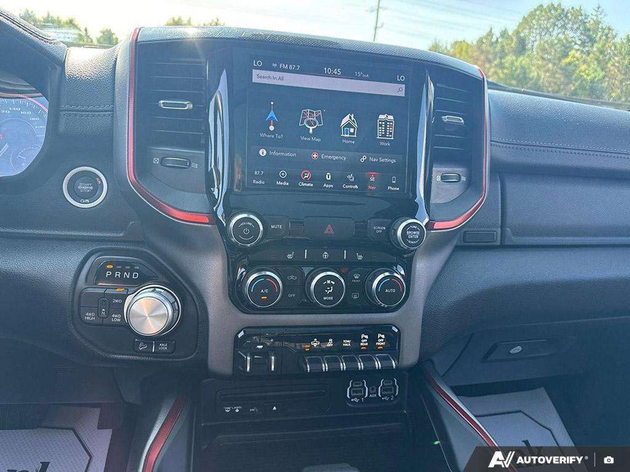 2019 RAM 1500 SPRAY IN BEDLINER. TONNEAU COVER. RUNNING BOARDS. SUNROOF. TRAILER BRAKE CONTROLLER. CERTIFIED. Photo