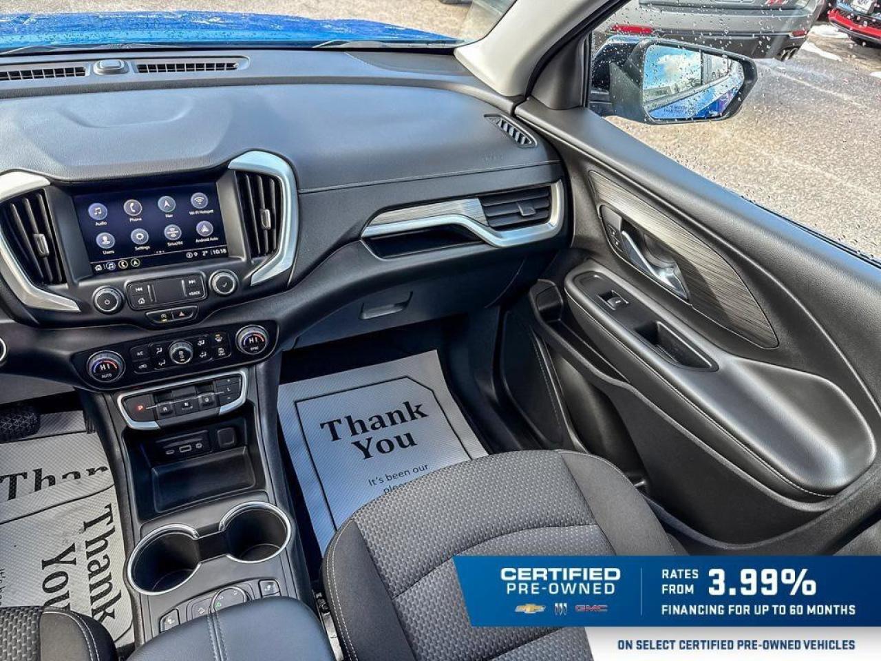 2024 GMC Terrain SLE   PANORAMIC MOONROOF   HEATED FRONT SEATS Photo